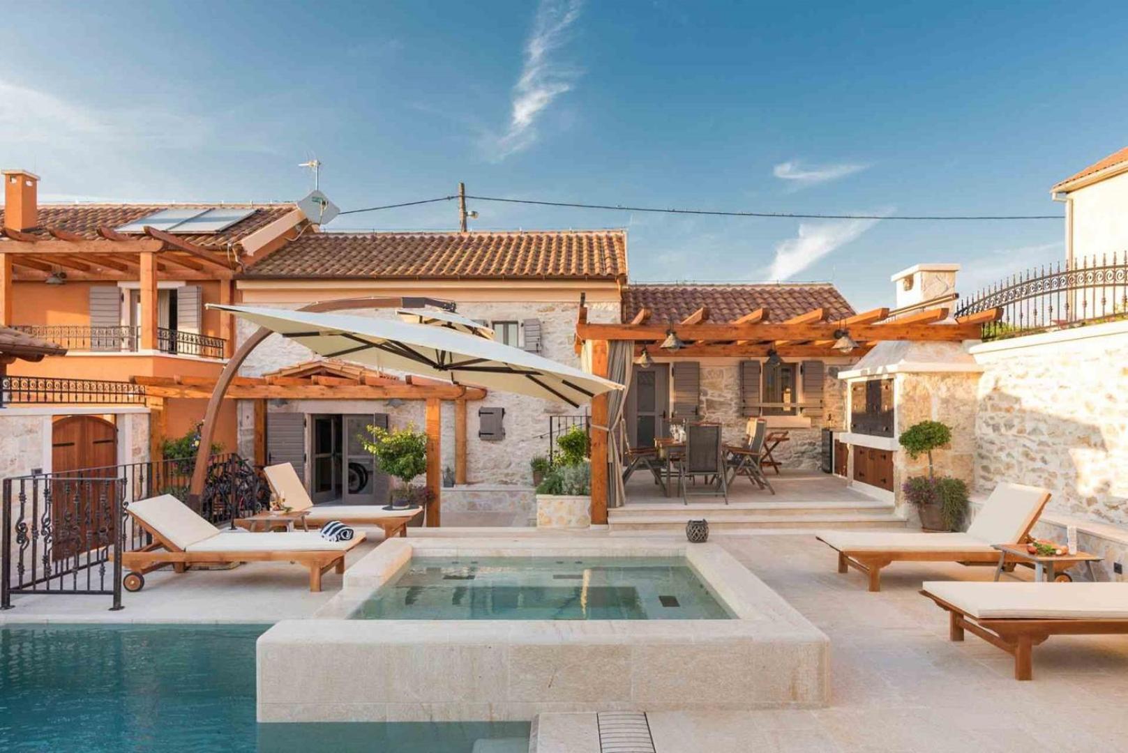 Luxury Villa Finessa Skradin 2 With Heated Pool, Jacuzzi And Sauna Dış mekan fotoğraf