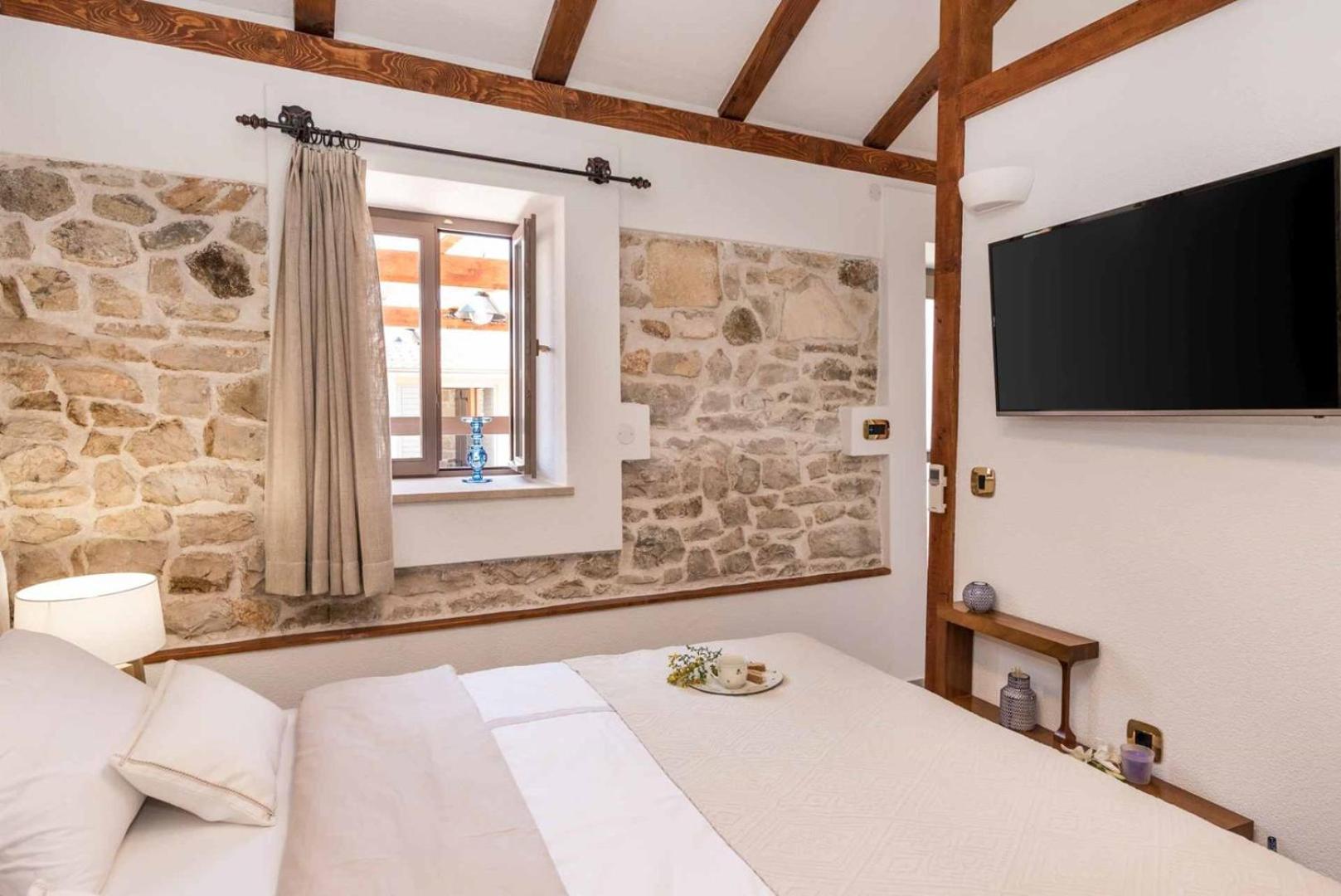 Luxury Villa Finessa Skradin 2 With Heated Pool, Jacuzzi And Sauna Dış mekan fotoğraf